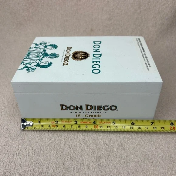 Don Diego Empty Grande Cigar Box with Crest Design White/Teal Dominican Republic - Picture 9 of 10